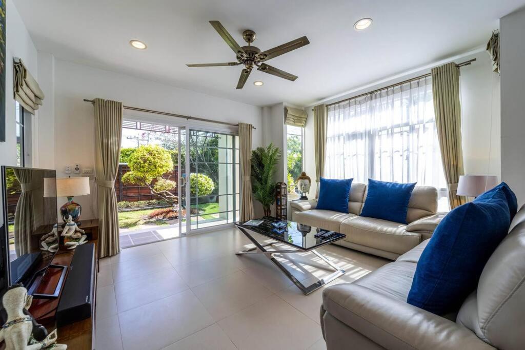 別墅 3 Bedroom Pool In Great Location Stv 华欣