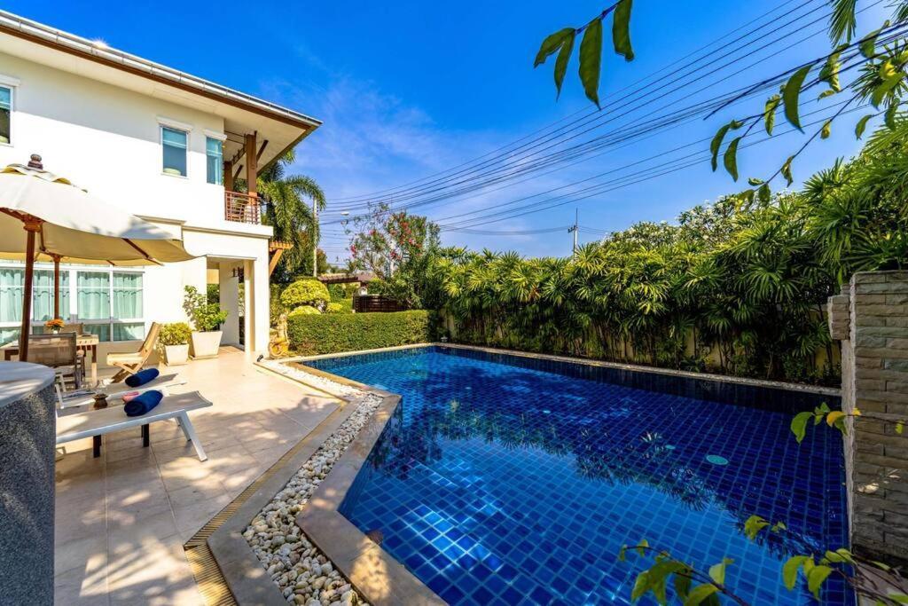 3 Bedroom Pool In Great Location Stv 別墅