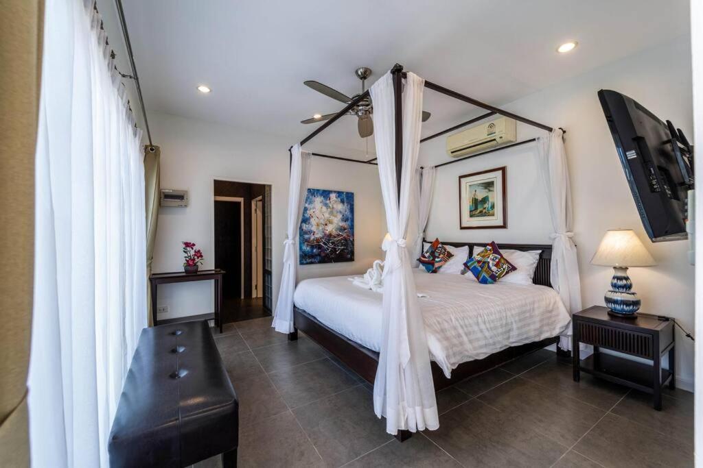 3 Bedroom Pool In Great Location Stv * 华欣