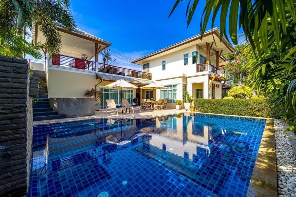 別墅 3 Bedroom Pool In Great Location Stv